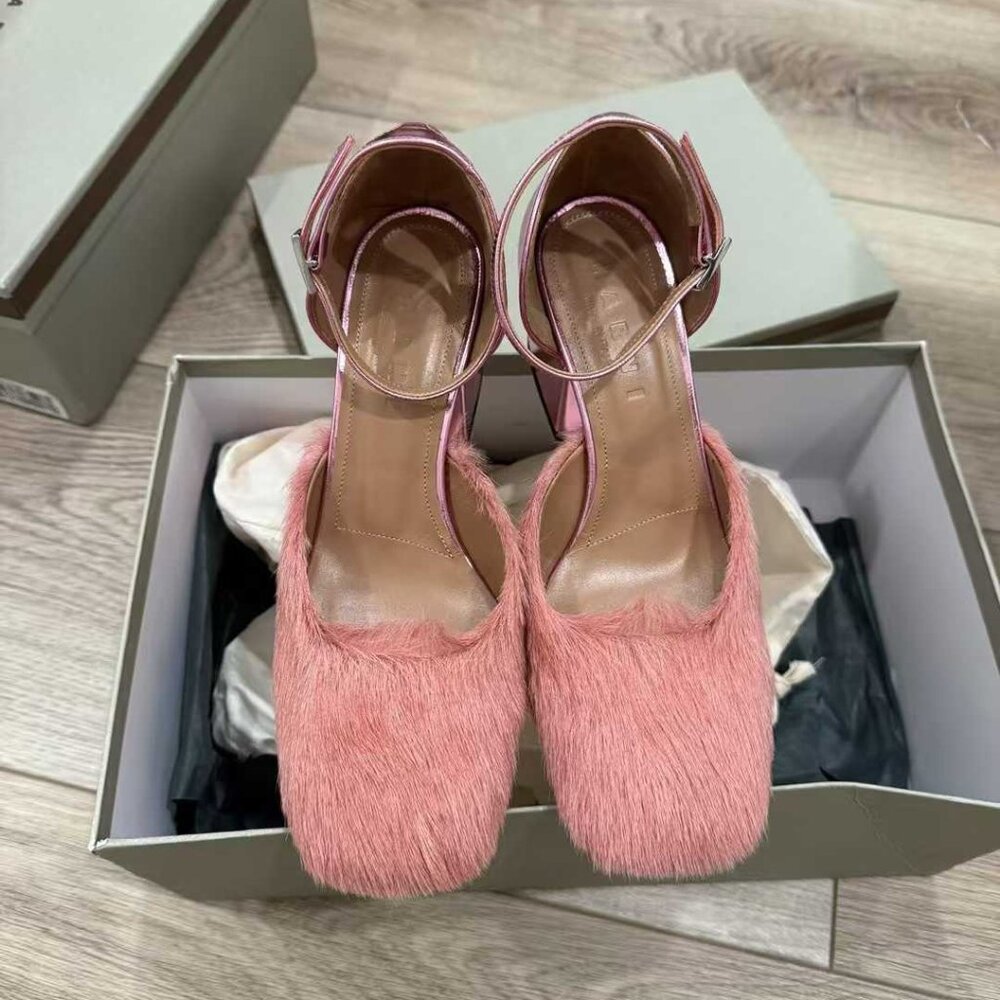 NIB Authentic Marni Mary Jane heels - Picture 1 of 3